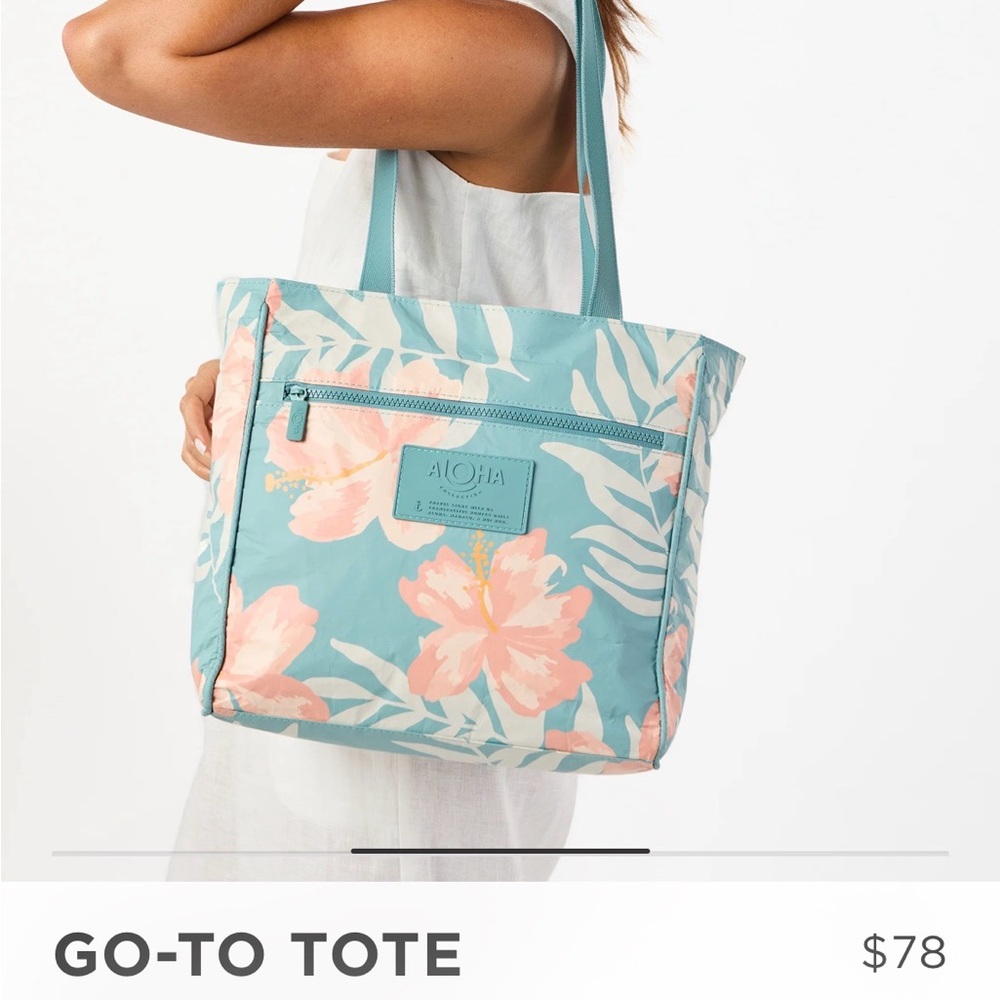 ALOHA Collection Go-To Tote Adrift